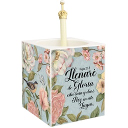 [DESK-BS151N9] Portalápices Color Blanco Texto: Hageo 2:7-9 Diseño: Pajarito Con Flores.